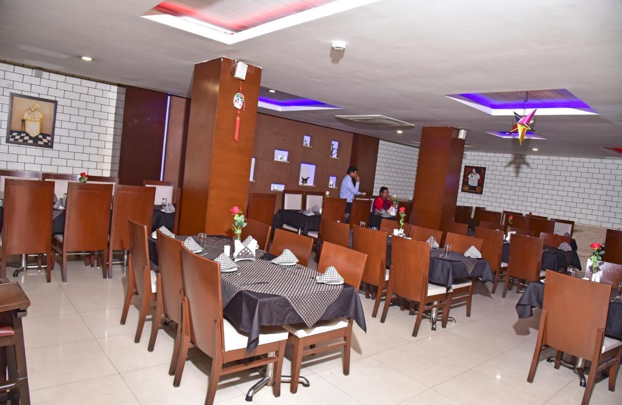Hotel Amit International Bhilai Extérieur photo