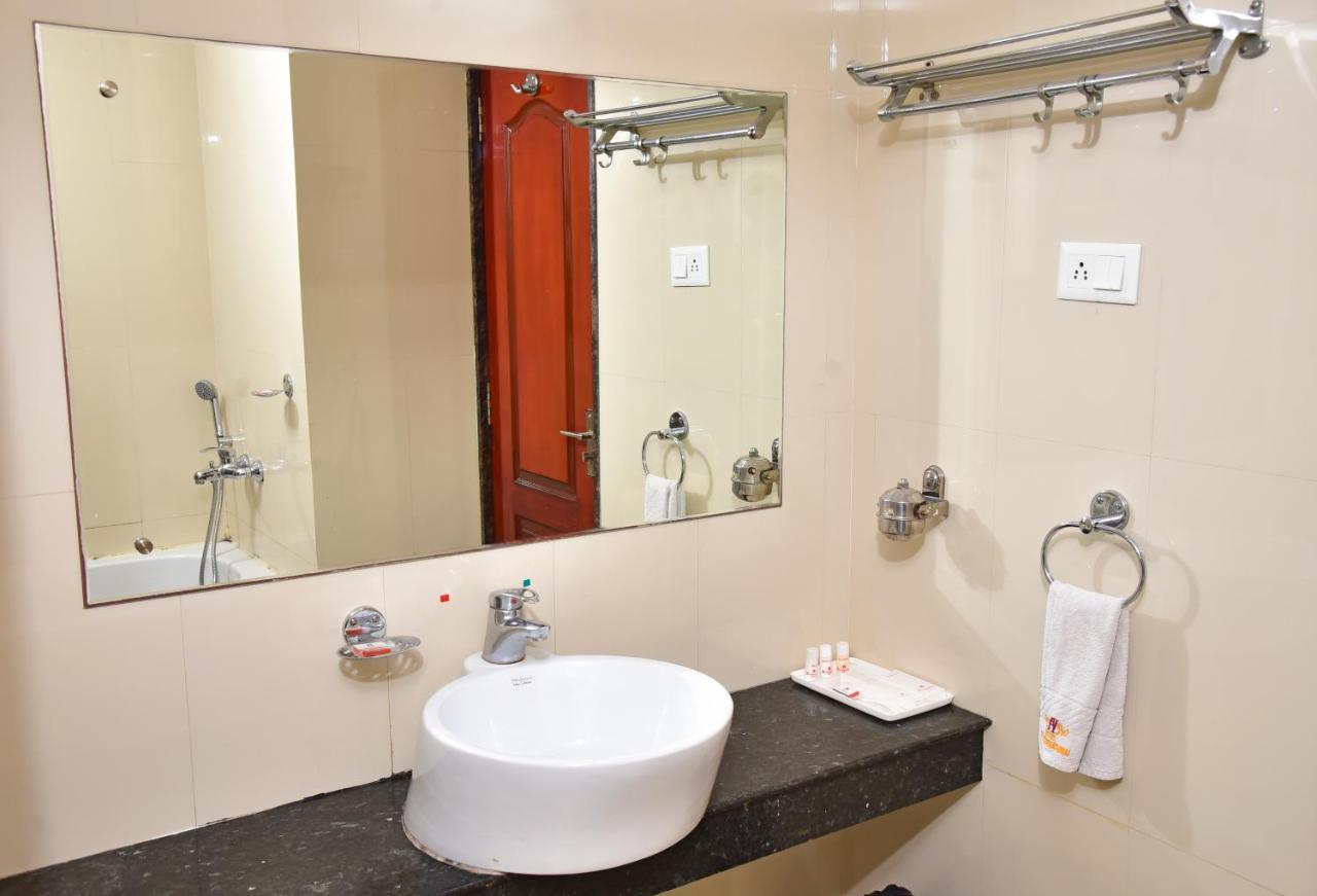 Hotel Amit International Bhilai Extérieur photo